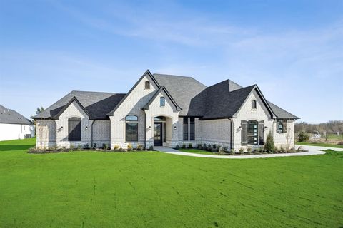 Photo of 6221 Turkey Oak Ct, Royse City, TX 75189 (MLS # 21214678)