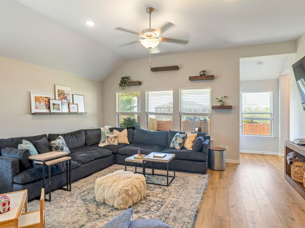 12652 Viewpoint Lane