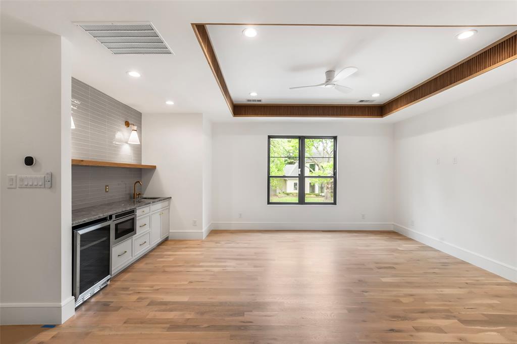 Inwood Road Estates - Residential