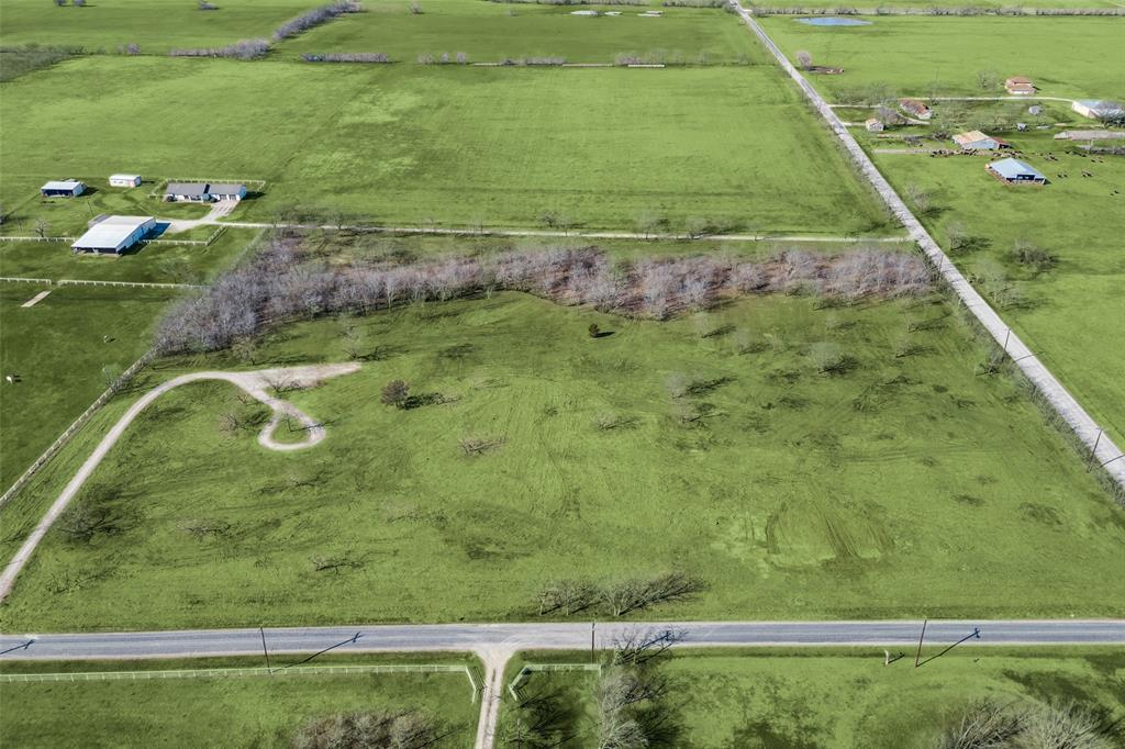 1095 Calk Road