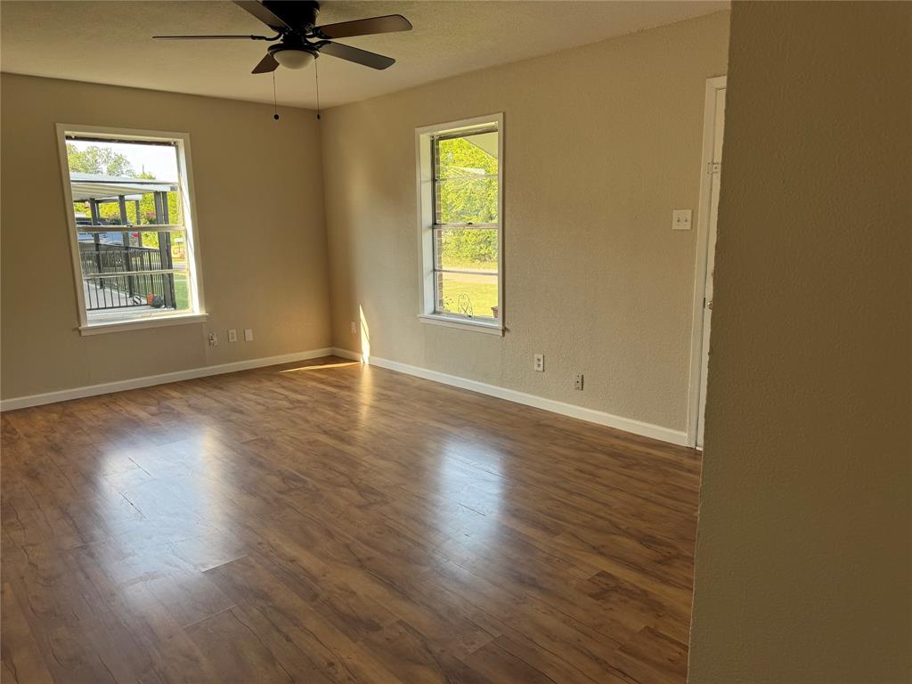 F Lundt - Residential