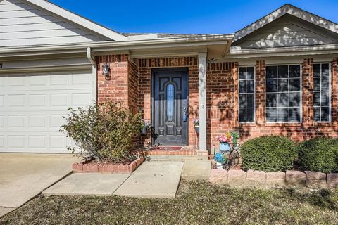 5121 Meridian Lane Fort Worth TX 76244