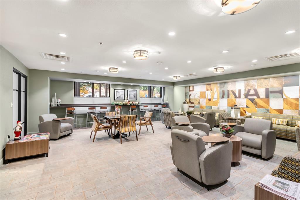 330 Las Colinas Boulevard E 422