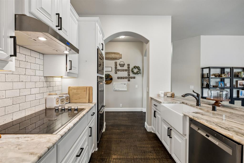 1510 Laurence Lane