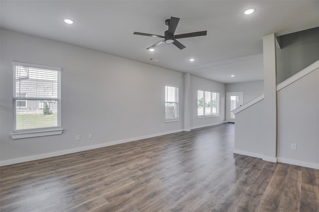 EDGEWOOD ESTS - Residential Lease