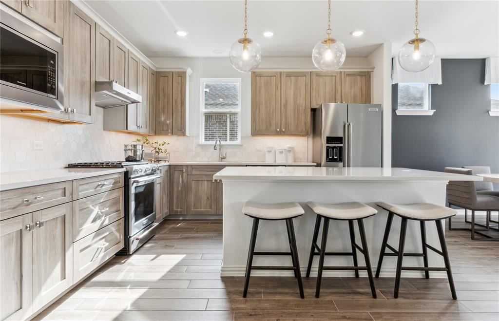 1256 Nicklaus Avenue