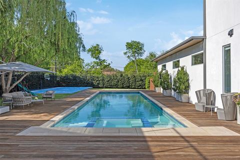 Tiny photo for 11565 E Ricks Circle, Dallas, TX 75230 (MLS # 21177285)