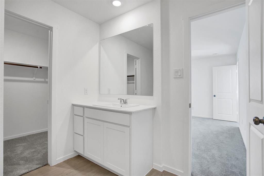 Eastland Ph 2b - Residential Lease