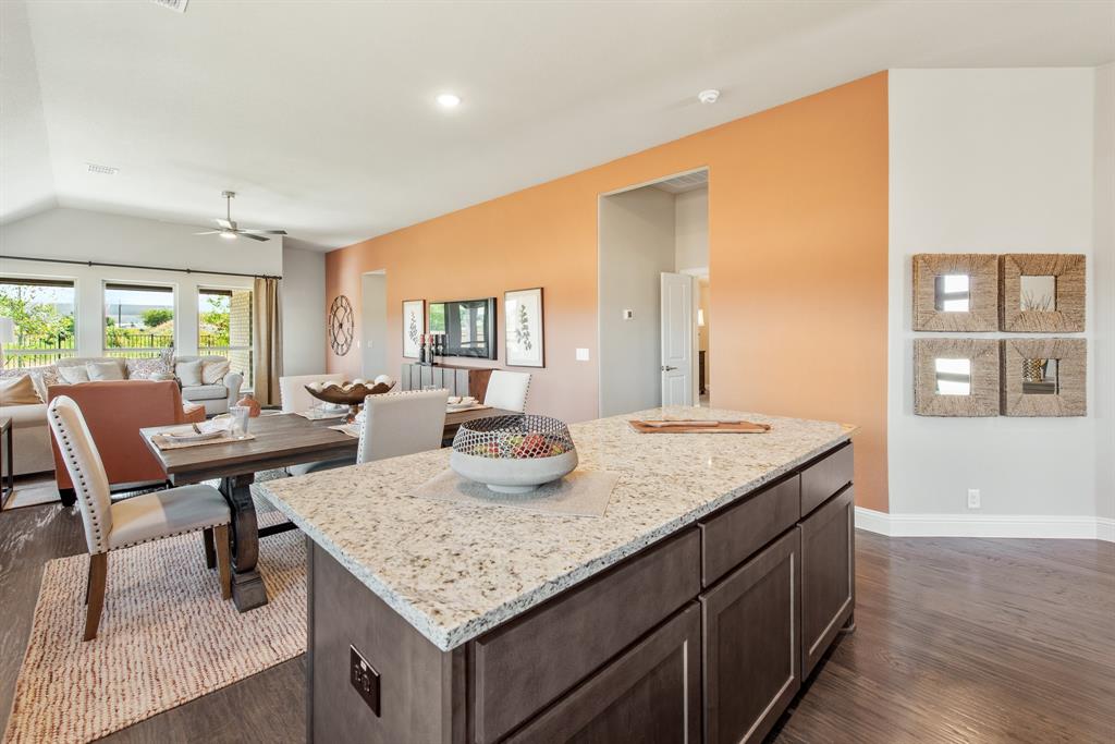 8724 Landergin Mesa Drive