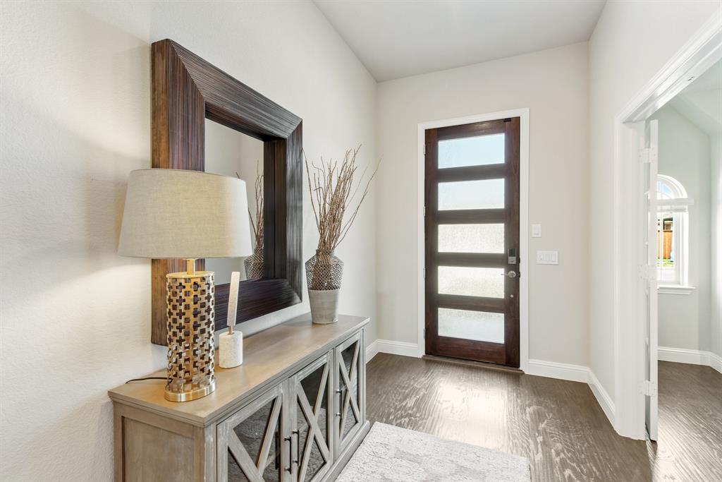 8724 Landergin Mesa Drive