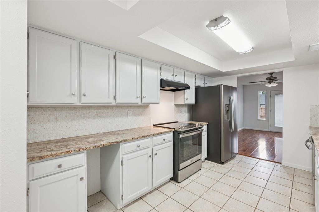 930 Shady Creek Lane