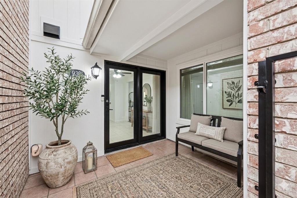 930 Shady Creek Lane