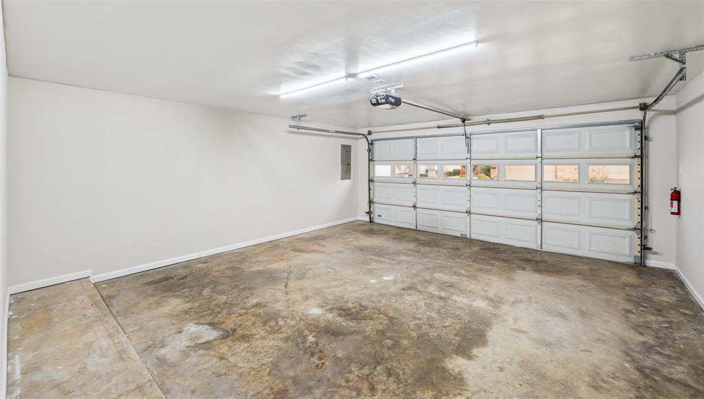 Shady Brook Twnhs Add - Residential