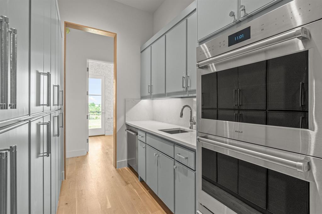 Montrachet Add - Residential