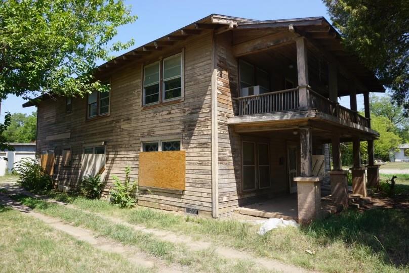1600 Elizabeth Avenue