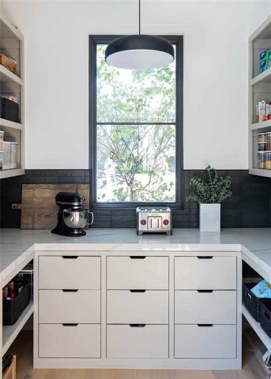 Inwood Road Estates - Residential