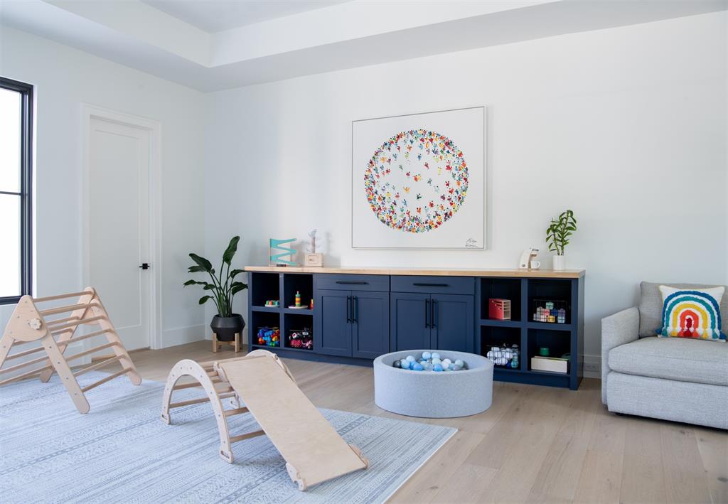 Inwood Road Estates - Residential