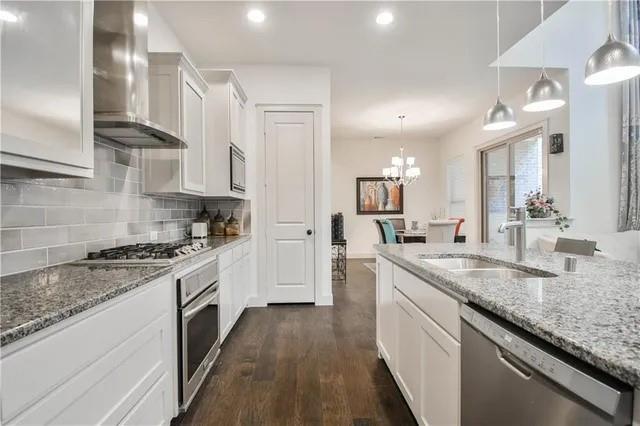 Viridian Village 2a - Residential Lease