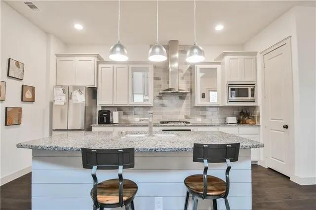 Viridian Village 2a - Residential Lease