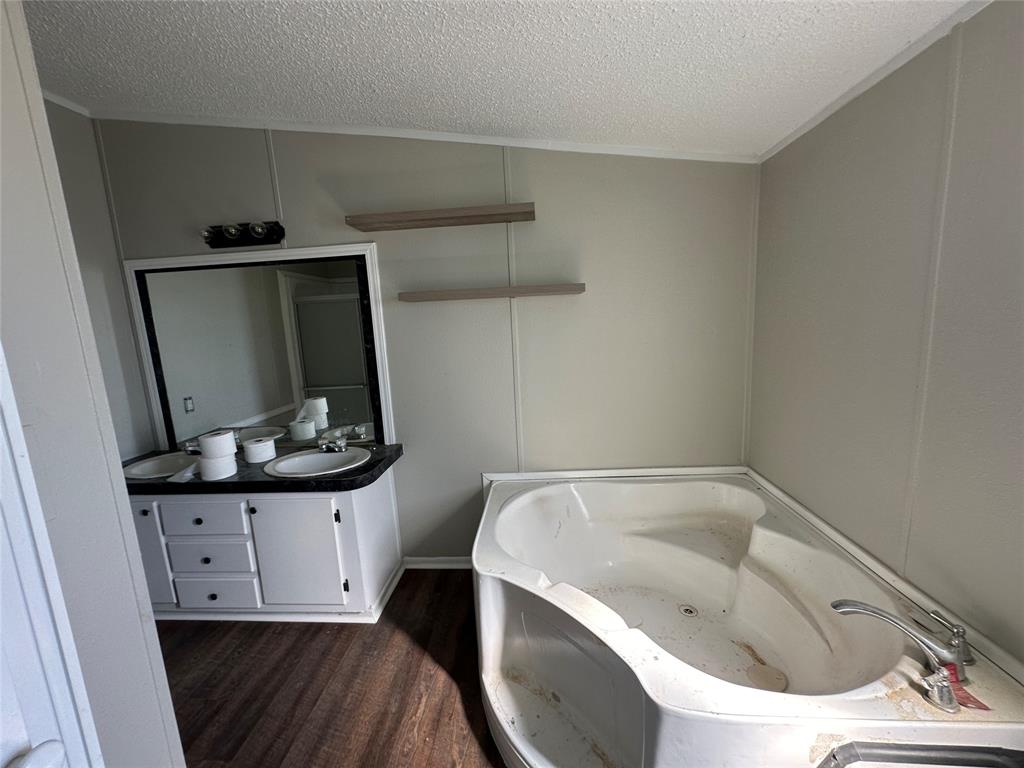 E Pizano - Residential