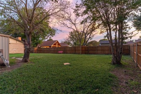 A home in DeSoto