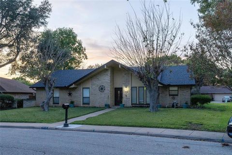 A home in DeSoto