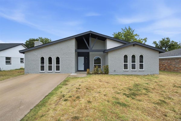 912 KELLEY DR, FORT WORTH, TX 76140 - Image cdaea1ebe355cc1c0b4d57d109e94f8a/462454314