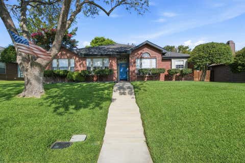 Photo of 2074 Briarcliff Road, Lewisville, TX 75067 (MLS # 21301847)