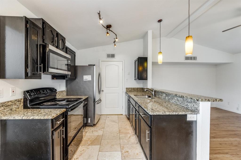 Colony 25 - Residential