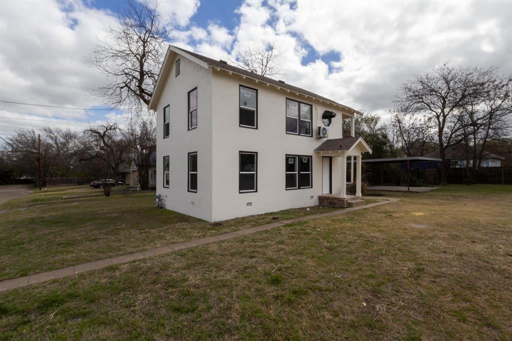 1704 Ethel Avenue B