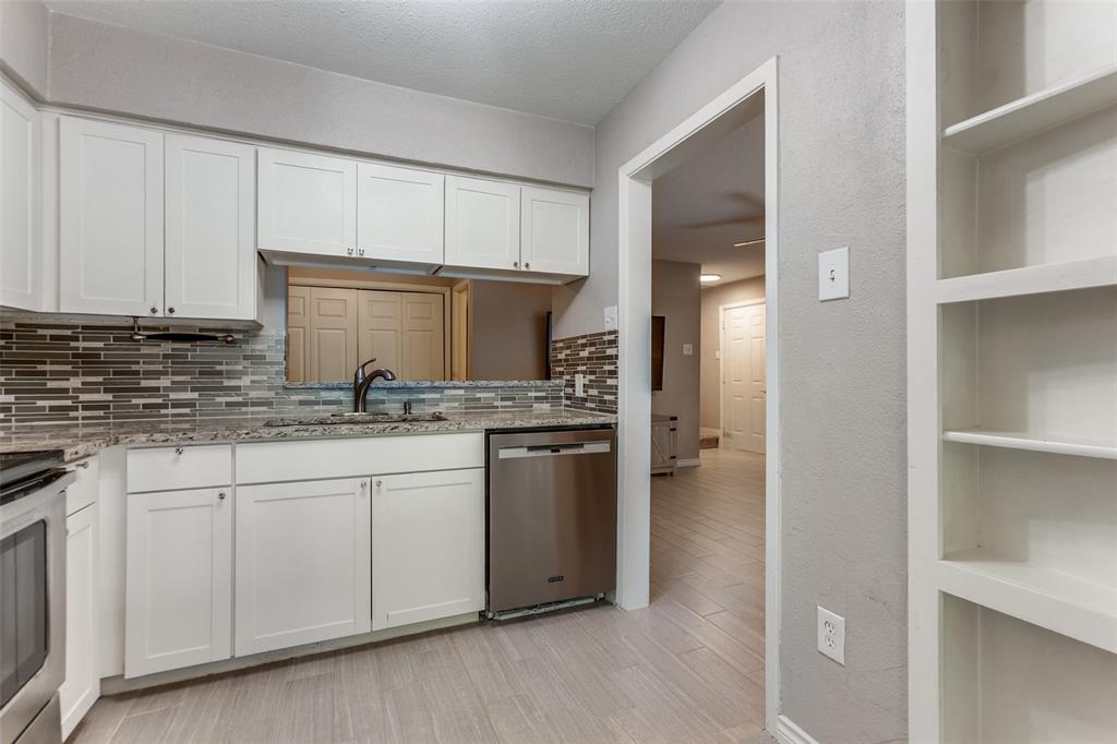 Preston Oaks Crossing Condos 01 & 02 - Residential