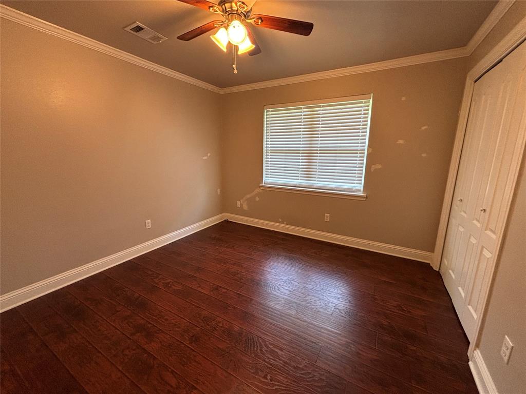 Central Plaza Sub - Residential Lease