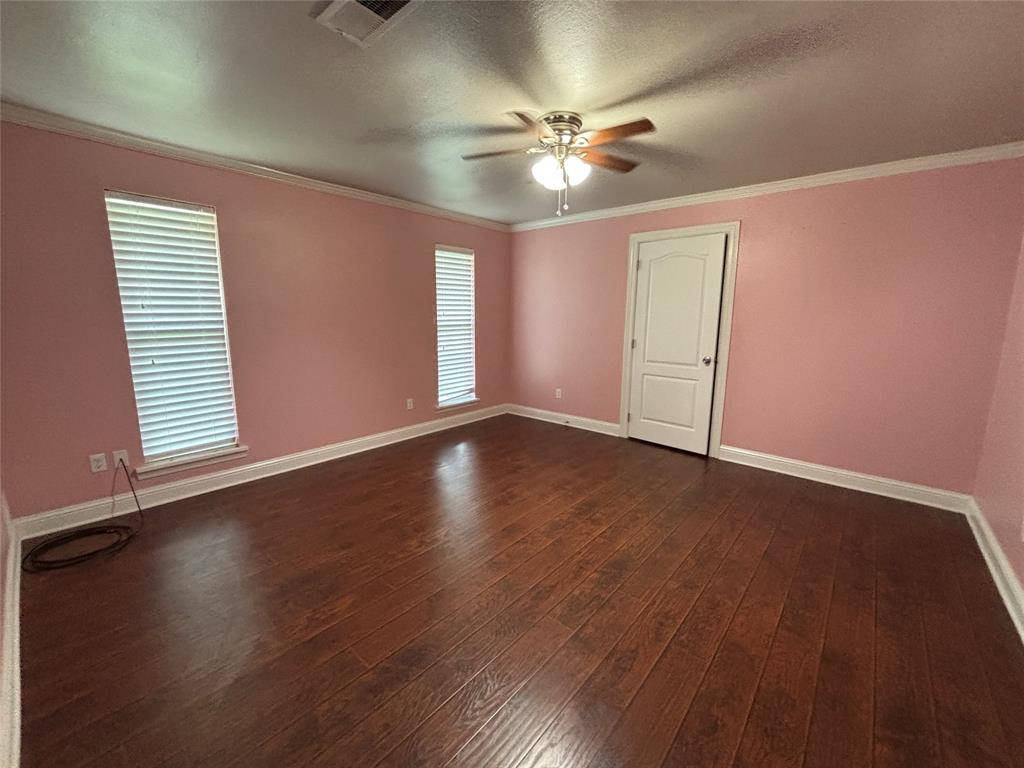 Central Plaza Sub - Residential Lease