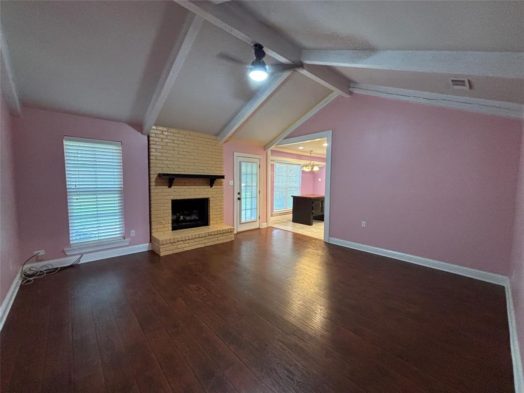 Central Plaza Sub - Residential Lease