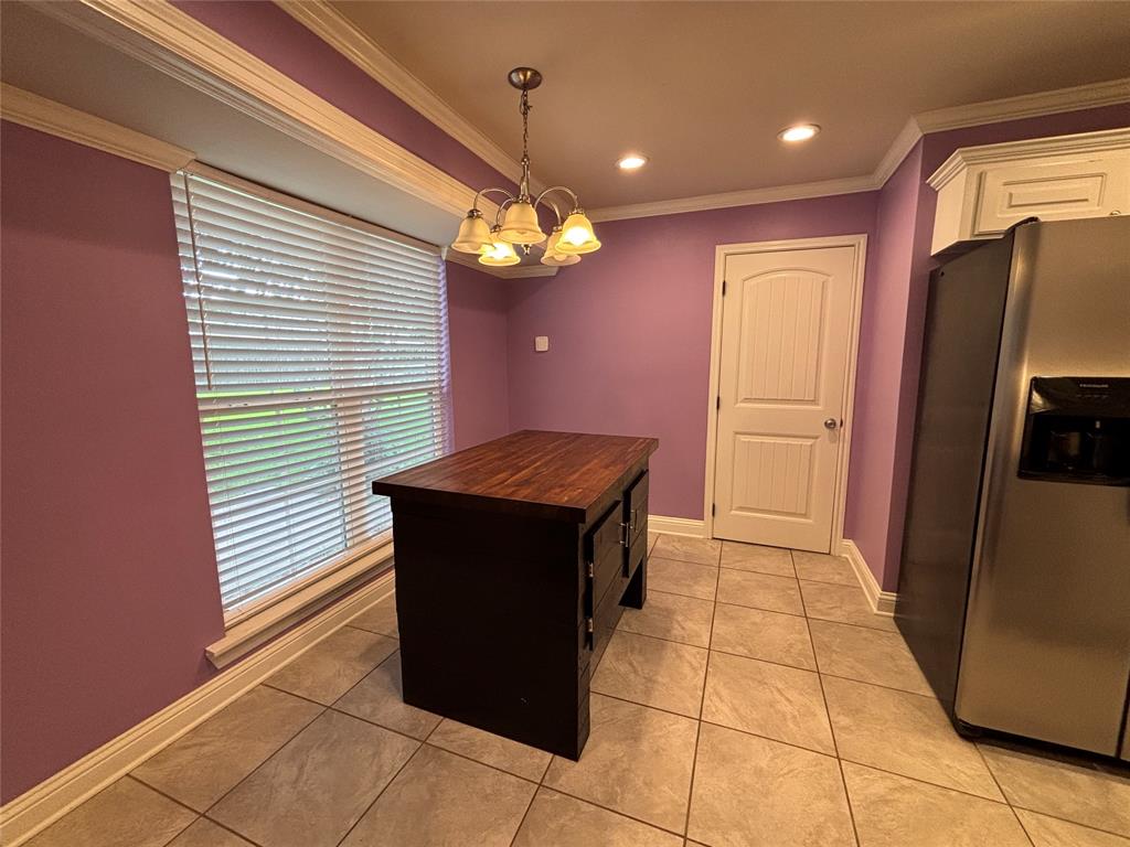 Central Plaza Sub - Residential Lease