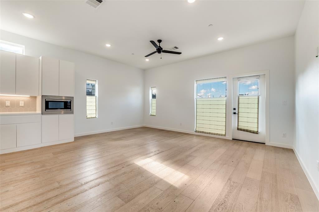 1505 N Garrett Avenue 105