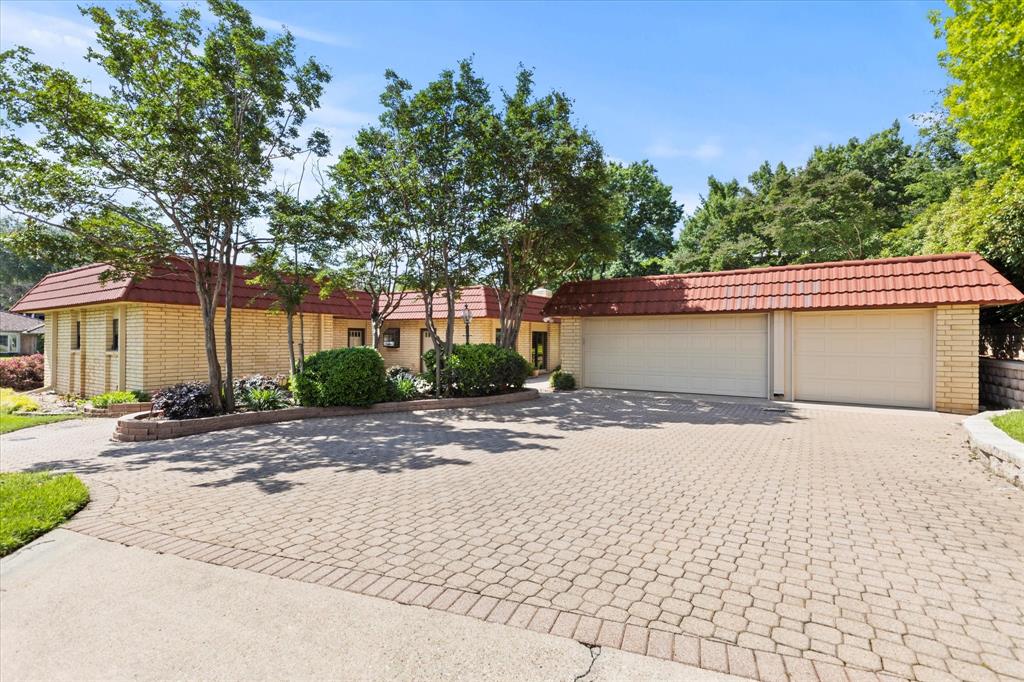 400 Balboa Court