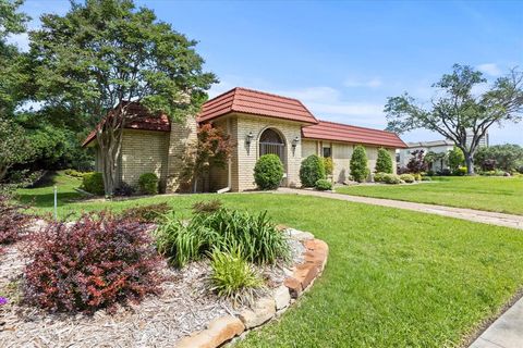 400 Balboa Court Irving TX 75062