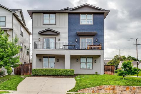 Photo of 2539 Mccart Avenue, Fort Worth, TX 76110 (MLS # 21005278) Photo of 2539 Mccart Avenue, Fort Worth, TX 76110 (MLS # 21005278)