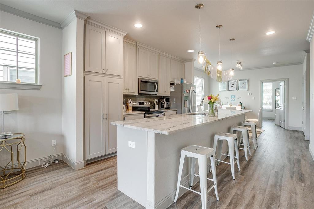 Frisco Railroad Add - Residential Lease