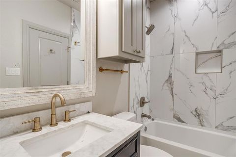 Tiny photo for 2539 Mccart Avenue, Fort Worth, TX 76110 (MLS # 21005278)