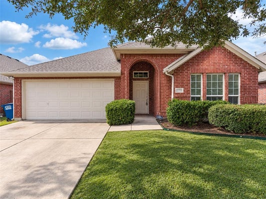 2353 EVENING SONG DR, LITTLE ELM, TX 75068 - Image cdbbd93f7da7d1a9109db59ed1a8b343/1859835963