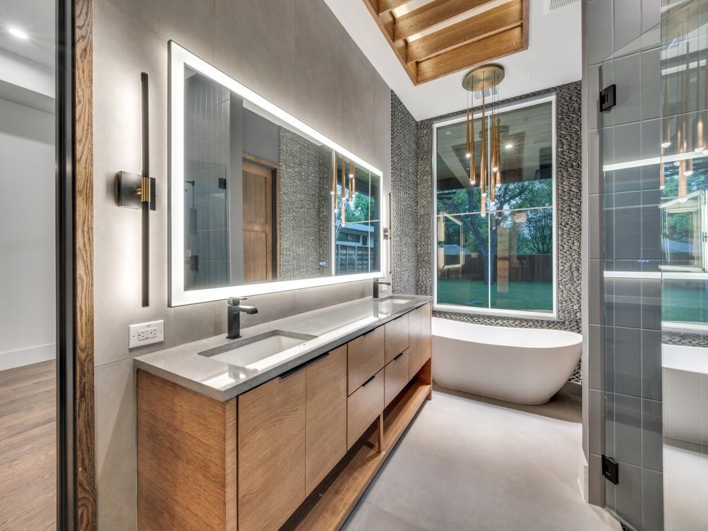 Casa Linda Estates - Residential