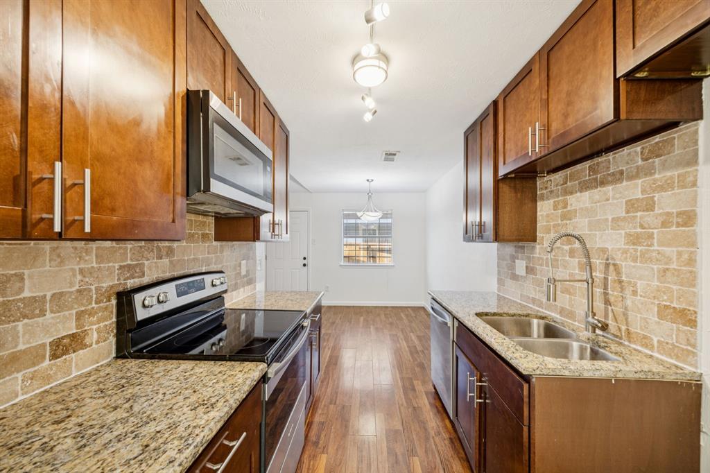 Hillside Village 3 - Residential