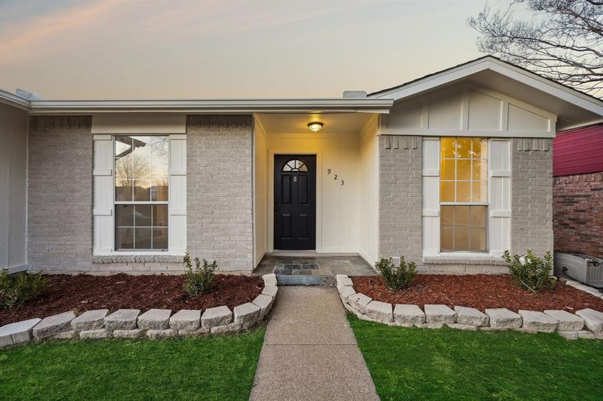 Welcome to 923 Roaming Rd — a charming and updated gem in a highly desirable Allen location! This well-maintained home offers 1,188 square feet of comfortable living space with a thoughtful layout including 3 bedrooms, 2 baths, a single living area, and a cozy breakfast nook. The kitchen opens seamlessly to the living room — perfect for everyday living and entertaining.
Step outside to enjoy a great backyard — an ideal space for play, relaxation, or entertaining. Recent updates elevate this home with fresh interior and exterior paint, new carpet, new landscaping, a new fence, and a new electronic gate that opens to a 2-car carport. A storage shed in the backyard adds even more functional space.
Location, location, location! You’re just minutes from easy access to US-75, top-rated Allen ISD schools, and a fantastic variety of shops and restaurants that make Allen one of North Texas’s most sought-after communities.
Pet lovers will appreciate nearby off-leash fun at Bark Yard Dog Park, a popular local dog park where your furry friends can run and play in a friendly, dog-loving community.
Don’t miss your chance to own this move-in ready home with charm, functionality, and unbeatable location!