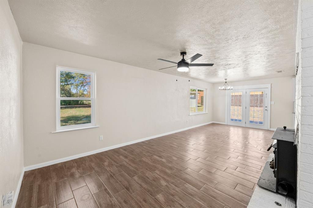 Lake Brenda - Residential