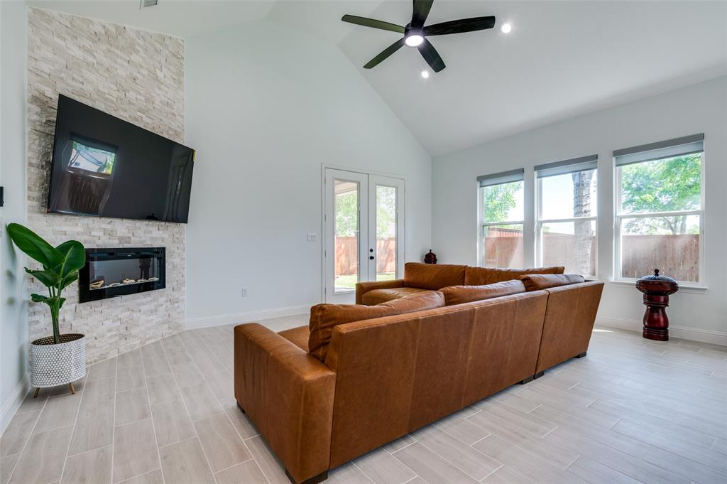 Hutchins Acreage Pt Sub - Residential