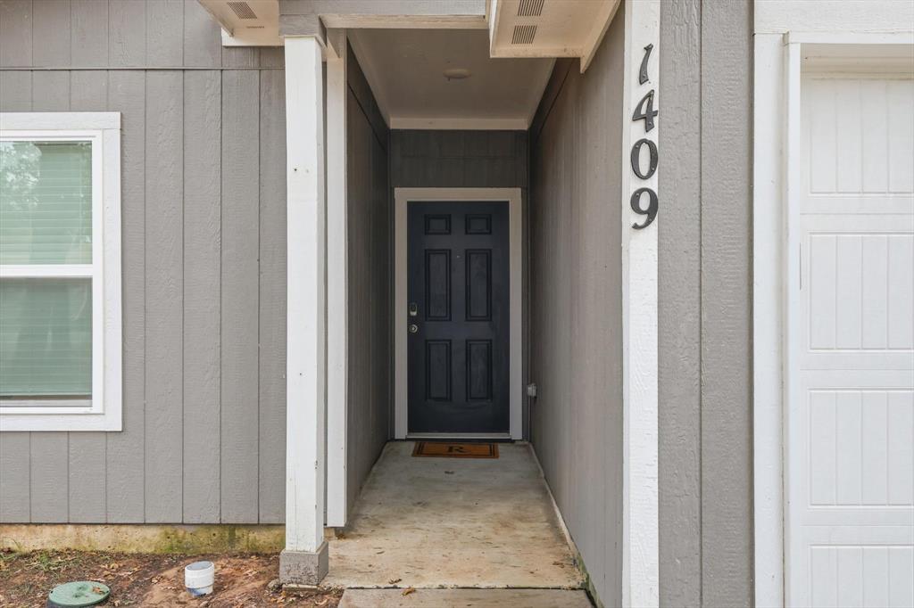 1409 Whippoorwill Way