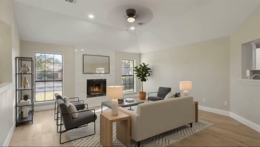 1129 Harvest Hill Lane