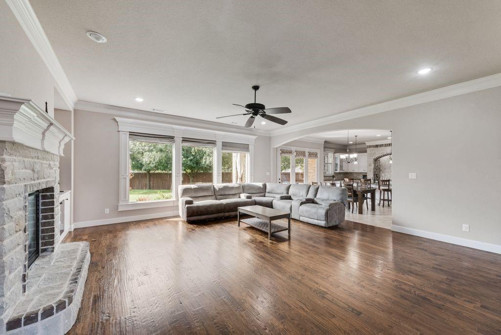 7909 Vale Court